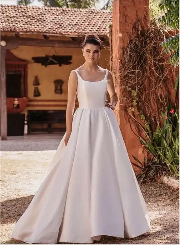 Lightweight A-line Wedding Dresses for Brides with Pear-Shaped Body Types
