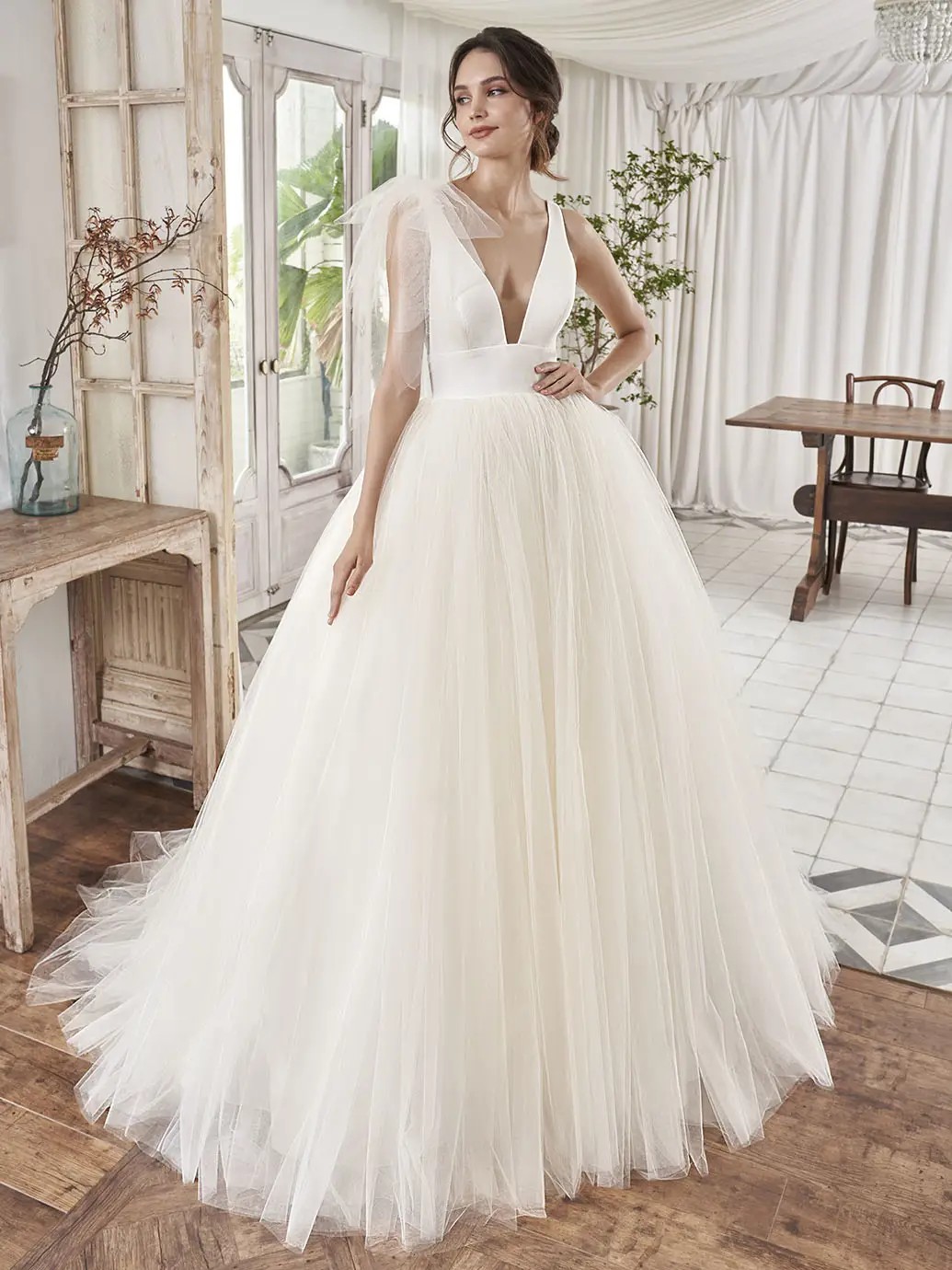 Pen-Liv wedding gown