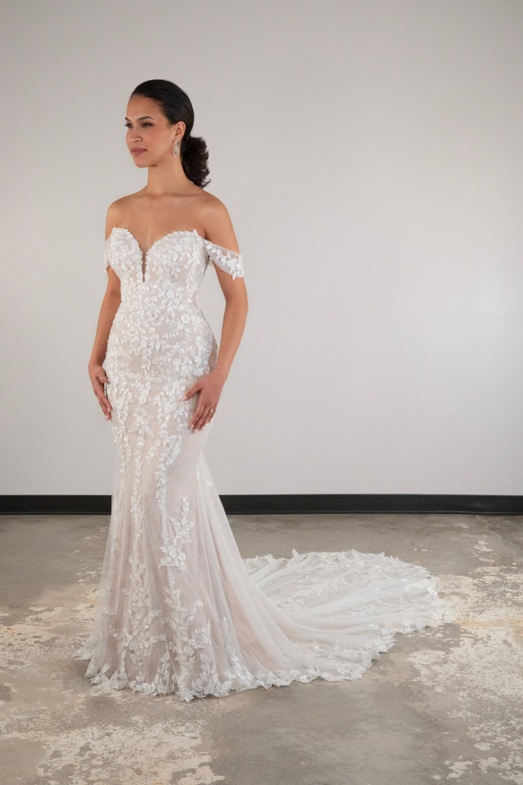 Gorgeous gowns & wedding dresses consignments deals