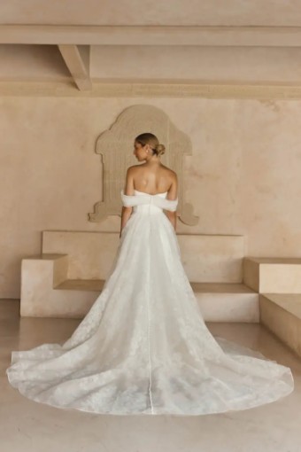 Madi Lane Style #Lawson - ML25270 #1 Ivory thumbnail