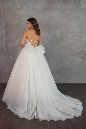 Essense of Australia Style #D4322 #1 (IV-PL) IVORY GOWN W PORCELAIN TULLE ILLUSION AND PLUNGE thumbnail
