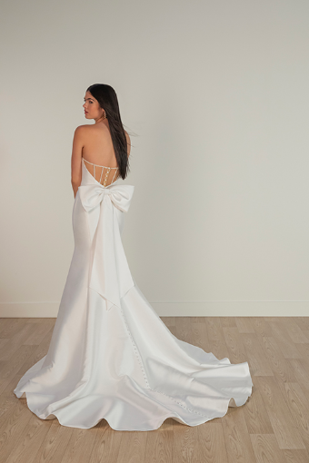 Stella York Style #SY8159 #1 (PI-PL) Pure Ivory Gown w Porcelain Tulle Illusion thumbnail