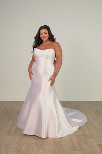 Stella York Style #SY8159 #3 (PI-PL) Pure Ivory Gown w Porcelain Tulle Illusion thumbnail