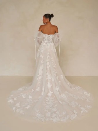 Madi Lane Style #Walker - ML25500 #1 default Ivory/Sand thumbnail