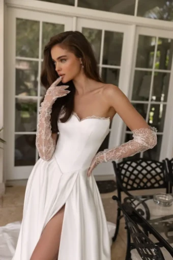 Julie Vino Style #ROXANA #4 Ivory thumbnail