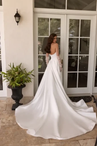 Julie Vino Style #ROXANA #3 Ivory thumbnail