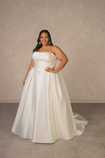 Essense of Australia Style #D4602 #3 Ivory thumbnail