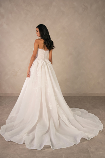 Essense of Australia Style #D4573 #1 (IV-IV) Ivory Lace and Tulle over Ivory Gown thumbnail