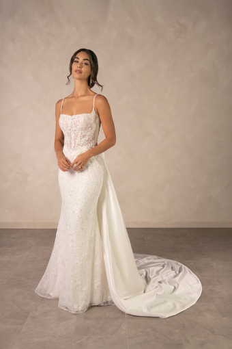 Essense of Australia Style #D4567 #0 default (IVIV-PL) Ivory Lace & Tulle over Ivory Gown w Porcelain Tulle Illusion thumbnail