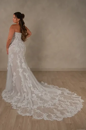 Essense of Australia Style #D4625 #1 Ivory thumbnail