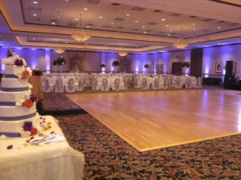 Embassy Suites by Hilton Cleveland Rockside Location: Cuyahoga <br> <br> #1 thumbnail