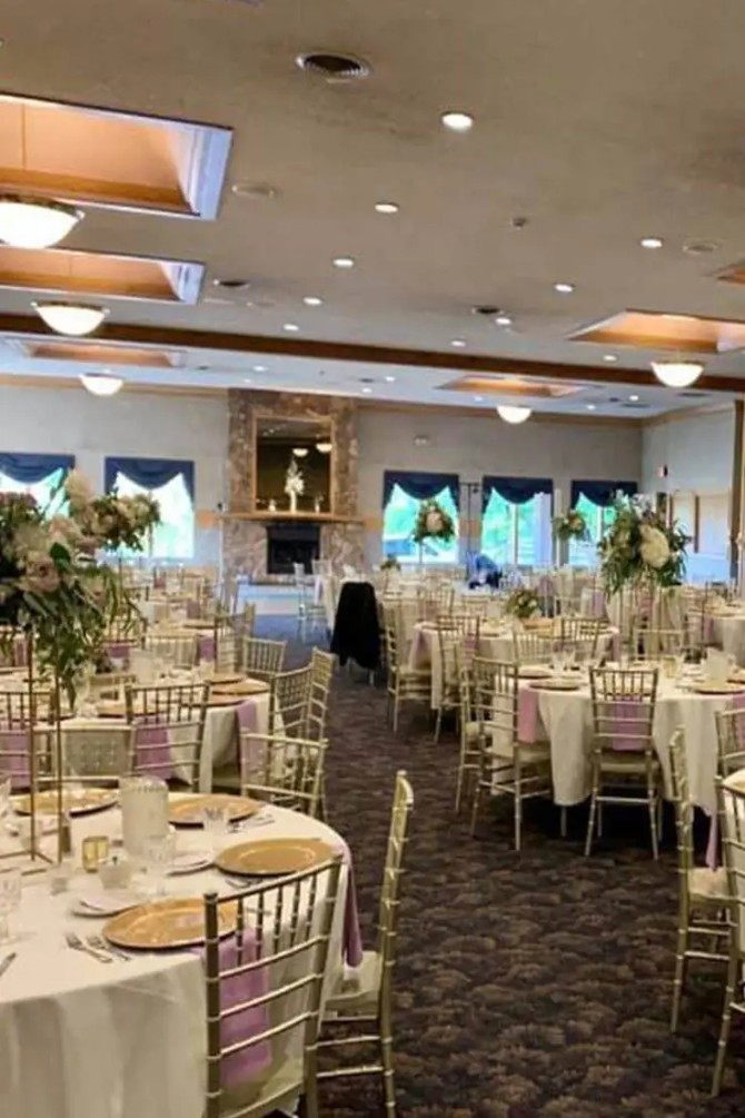 Uniontown Raintree Golf and Event Center Reception Venue Radiant Bride
