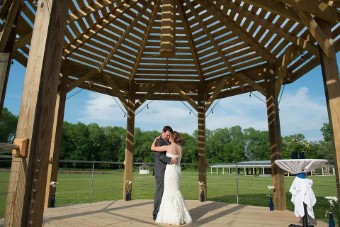Waters Edge Vineyard Location: Stark <br> <br> #1 thumbnail