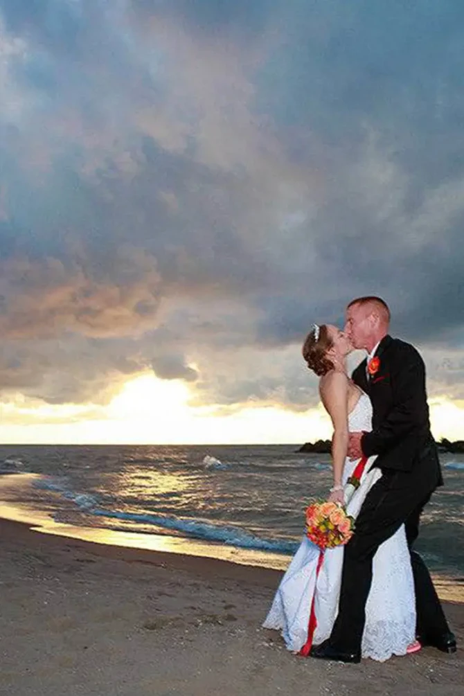 Sunset Terrace at Lakeview Park Wedding Venue Radiant Bride