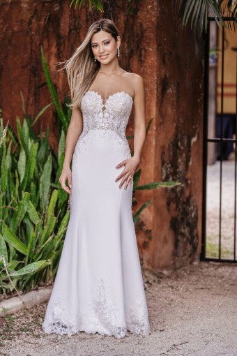 Allure Bridals Style #9952 #0 default thumbnail