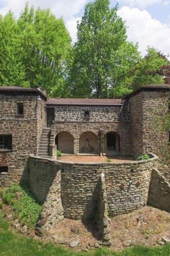 Erie Style #Whispering Pines Castle #0 default thumbnail