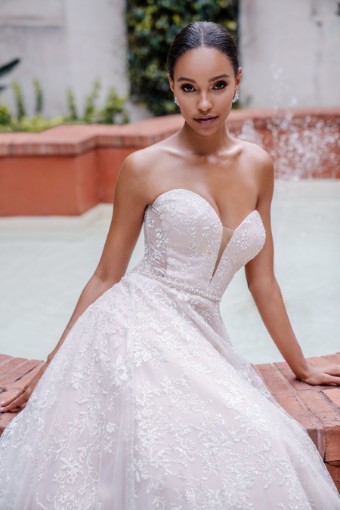 Allure Bridals Style #C660 #1 default thumbnail