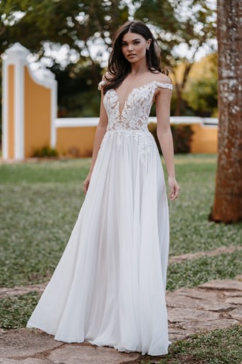 Allure Bridals Style #9958 #0 default thumbnail