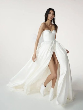Vera Wang Style #Faustina #2 Ivory thumbnail