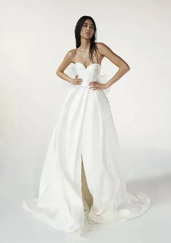 Vera Wang Style #Faustina + #1 default thumbnail