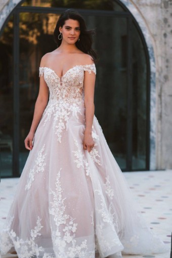 Allure Bridals Style #C682 #0 default thumbnail