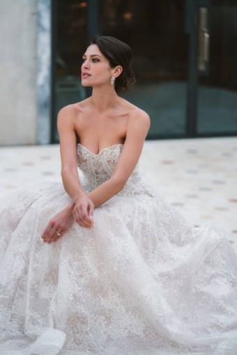 Allure Bridals Style #C689 #1 default thumbnail