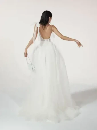 Vera Wang Style #Dayana #1 default thumbnail