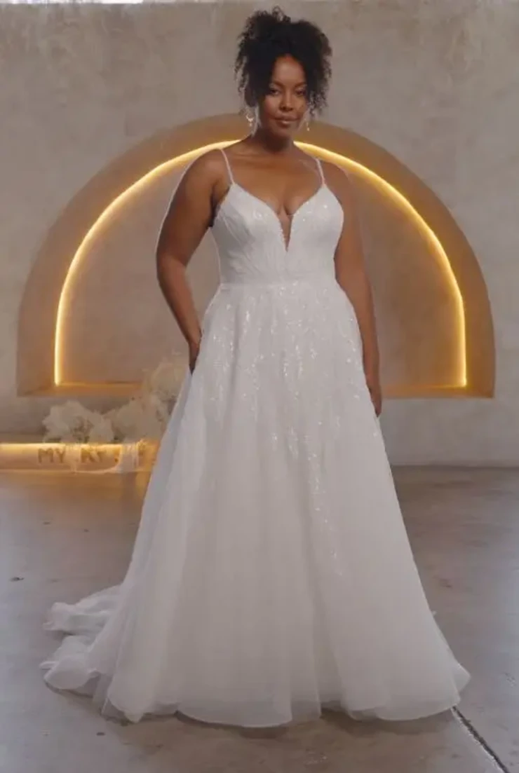 Bridal Boutique Near Brunswick Ohio | Radiant Bride