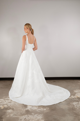 Essense of Australia Style #D3965 #1 Ivory thumbnail